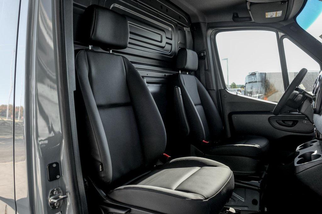 new 2026 Mercedes-Benz Sprinter 2500 car, priced at $60,099