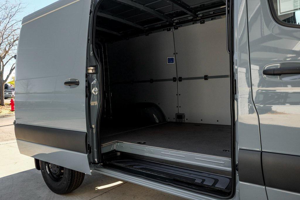 new 2026 Mercedes-Benz Sprinter 2500 car, priced at $60,099
