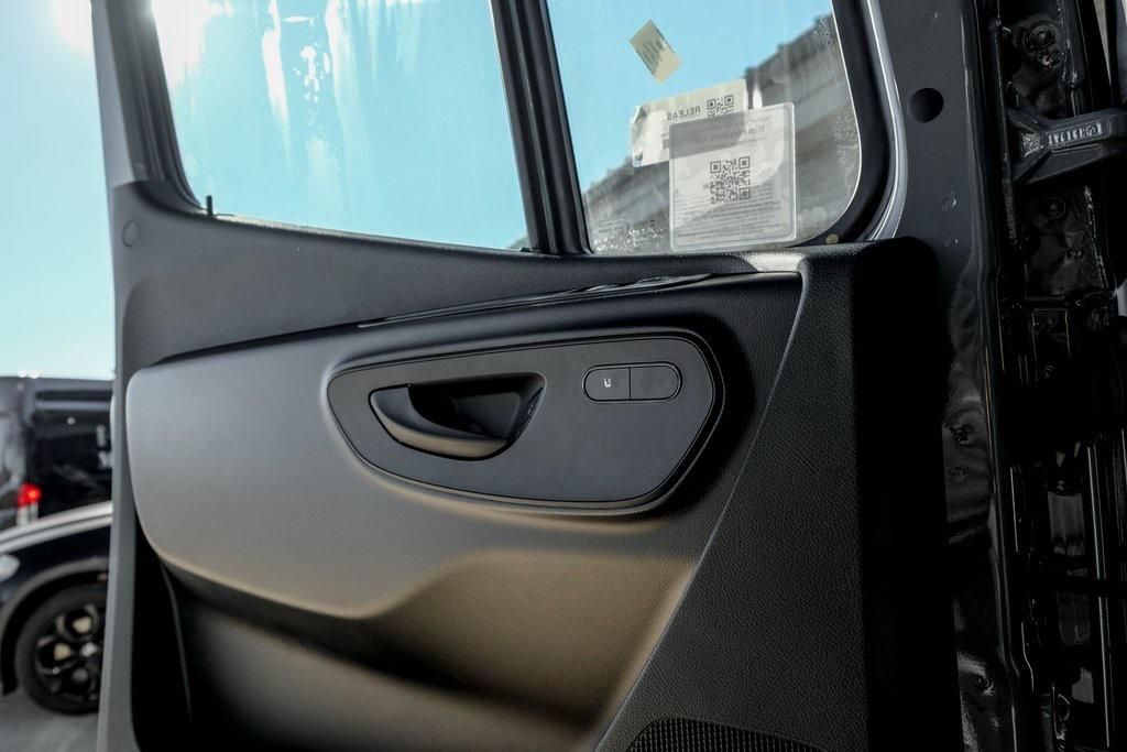 new 2026 Mercedes-Benz Sprinter 2500 car, priced at $60,099