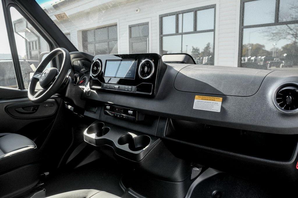 new 2026 Mercedes-Benz Sprinter 2500 car, priced at $60,099