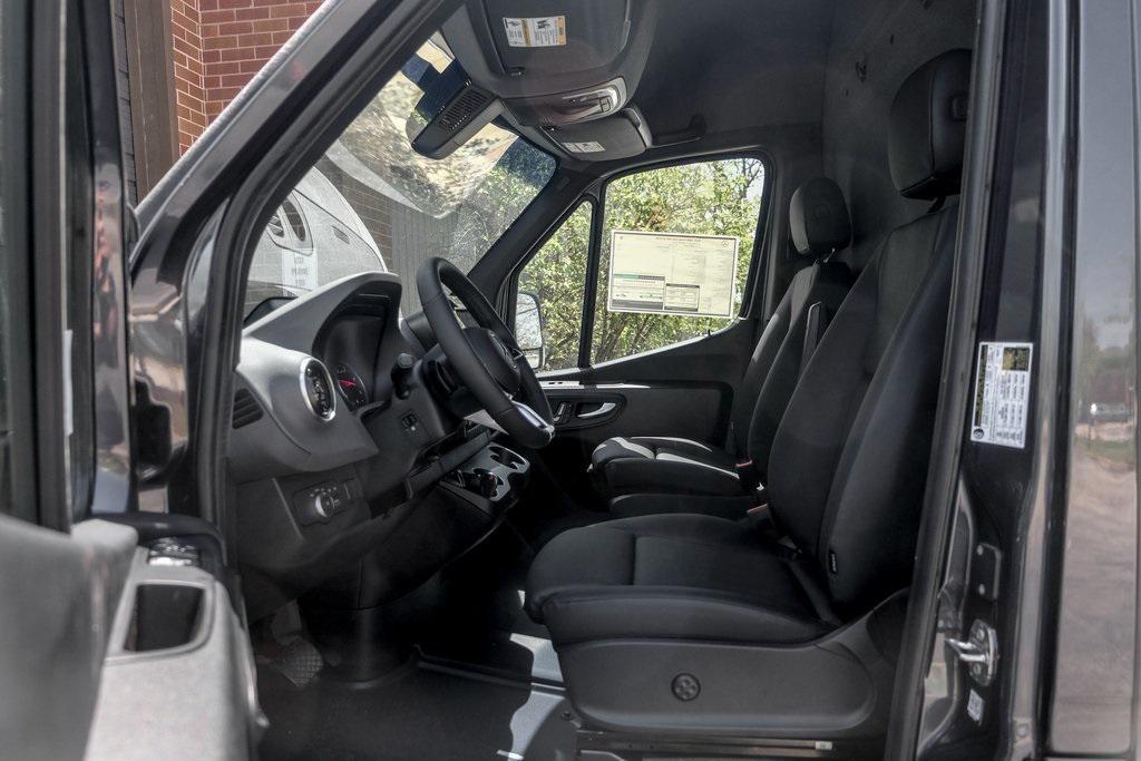new 2025 Mercedes-Benz Sprinter 2500 car, priced at $70,693