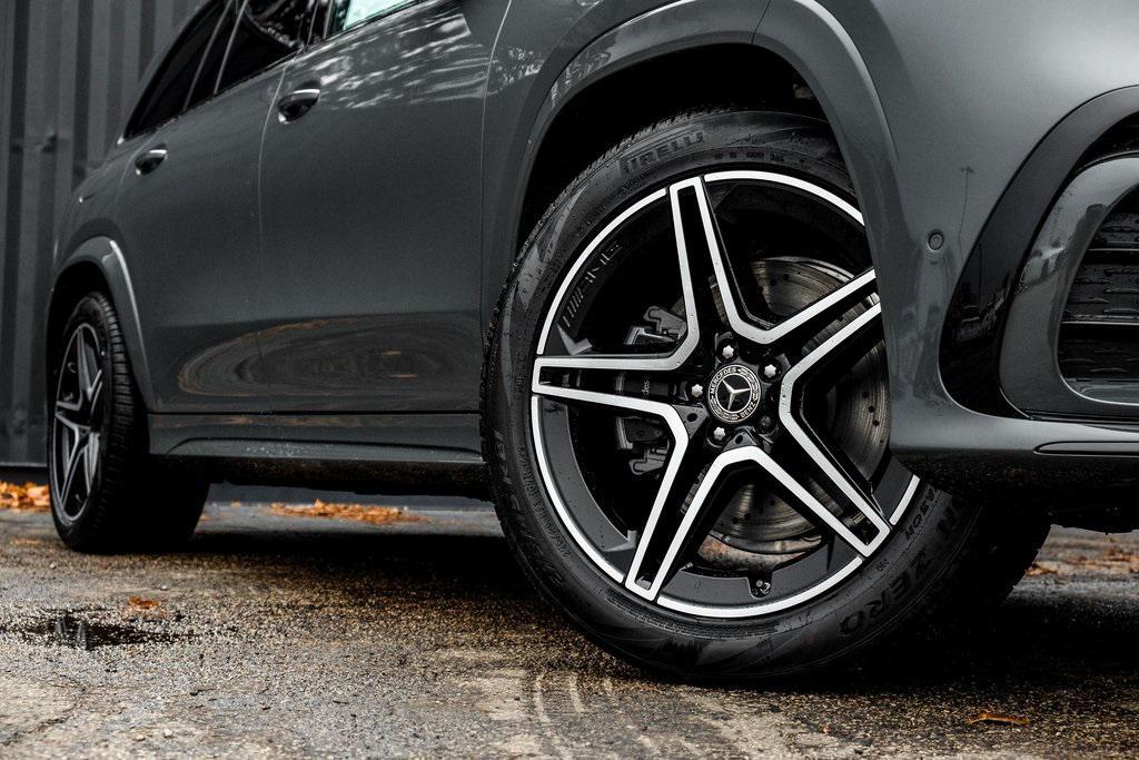 new 2026 Mercedes-Benz GLS 450 car, priced at $96,500