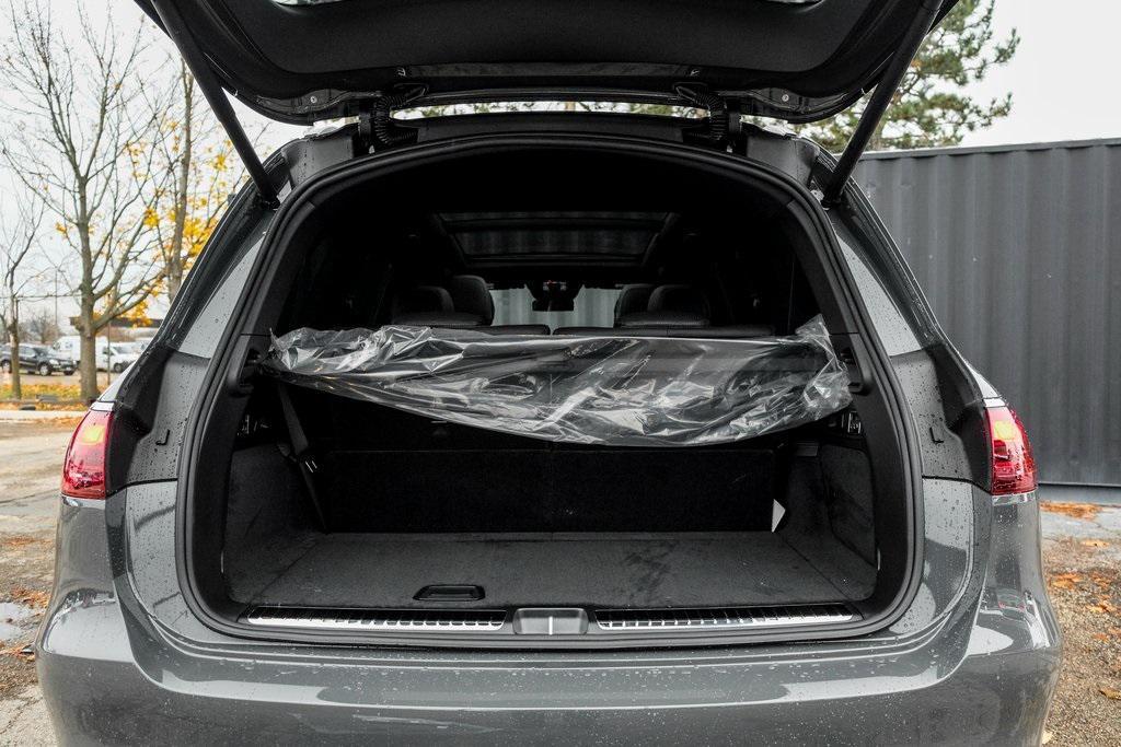 new 2026 Mercedes-Benz GLS 450 car, priced at $96,500