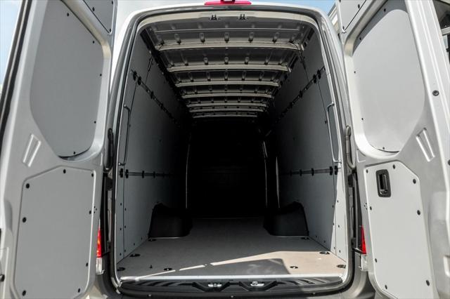 new 2024 Mercedes-Benz Sprinter 4500 car, priced at $77,971