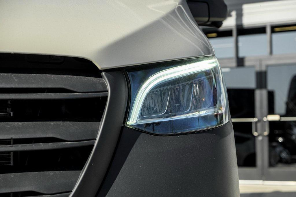 new 2026 Mercedes-Benz Sprinter 2500 car, priced at $82,686