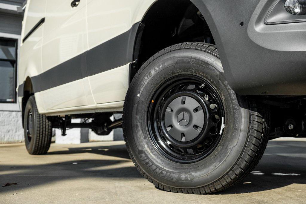 new 2026 Mercedes-Benz Sprinter 2500 car, priced at $82,686