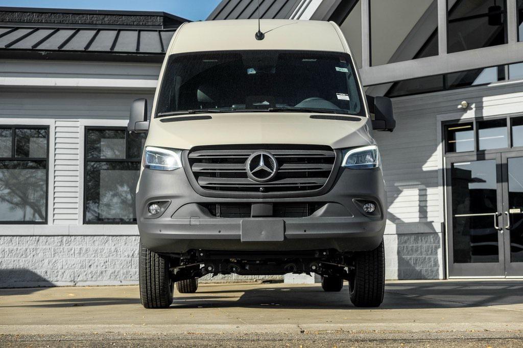 new 2026 Mercedes-Benz Sprinter 2500 car, priced at $82,686