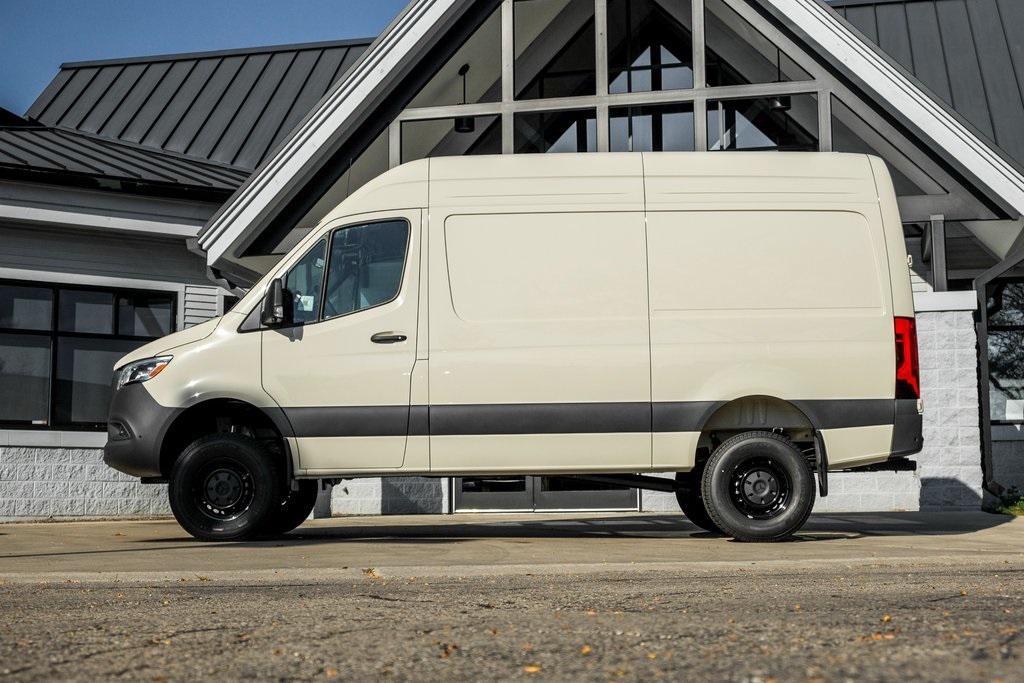 new 2026 Mercedes-Benz Sprinter 2500 car, priced at $82,686