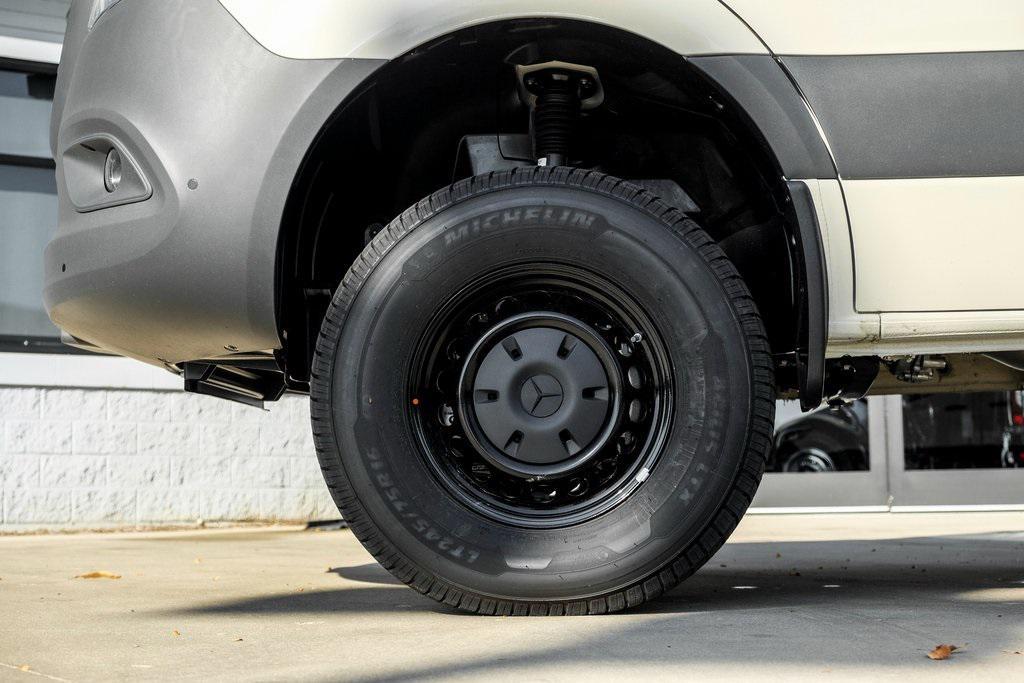 new 2026 Mercedes-Benz Sprinter 2500 car, priced at $82,686