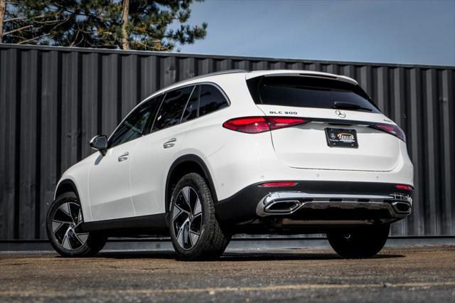 new 2024 Mercedes-Benz GLC 300 car, priced at $51,785