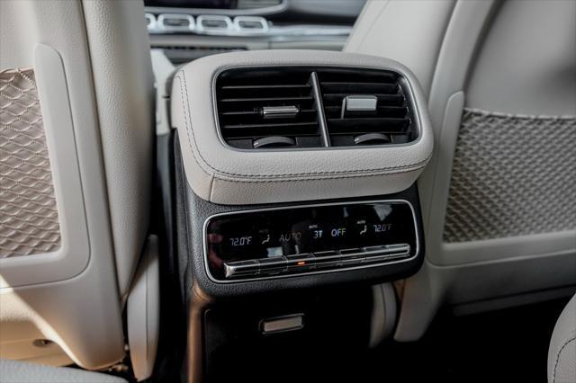 new 2025 Mercedes-Benz GLS 450 car, priced at $92,300