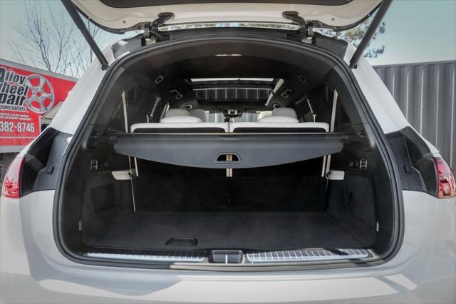 new 2025 Mercedes-Benz GLS 450 car, priced at $99,570