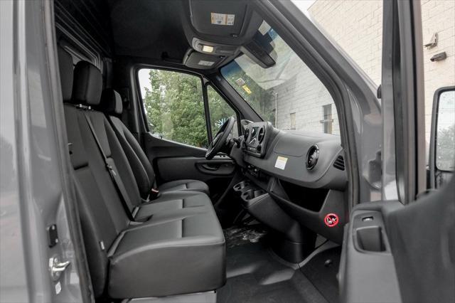 new 2024 Mercedes-Benz Sprinter 3500 car, priced at $67,217