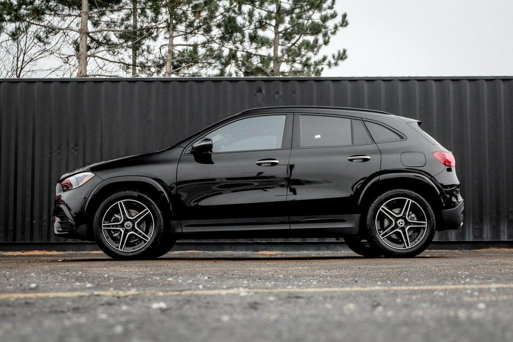 new 2024 Mercedes-Benz GLA 250 car, priced at $51,875