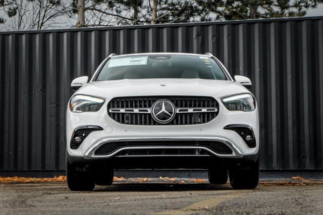 new 2025 Mercedes-Benz GLA 250 car, priced at $46,980