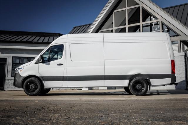 new 2025 Mercedes-Benz Sprinter 2500 car, priced at $62,172