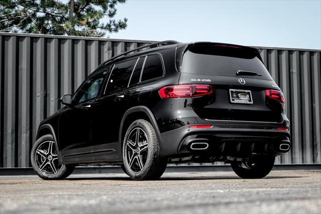 new 2024 Mercedes-Benz GLB 250 car, priced at $54,325