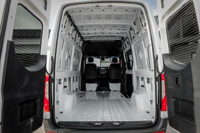 new 2025 Mercedes-Benz Sprinter 2500 car, priced at $73,663