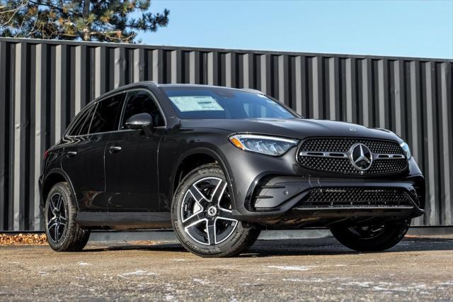 new 2025 Mercedes-Benz GLC 300 car, priced at $60,585