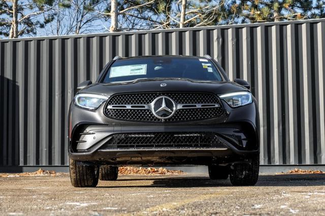 new 2025 Mercedes-Benz GLC 300 car, priced at $60,585