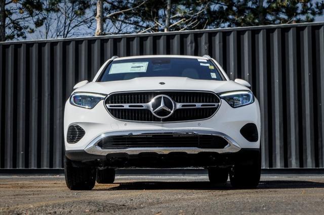 new 2025 Mercedes-Benz GLC 300 car, priced at $52,785