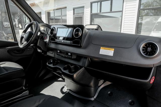 new 2025 Mercedes-Benz Sprinter 2500 car, priced at $66,072