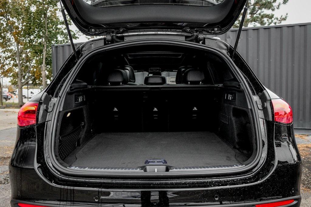 new 2026 Mercedes-Benz GLC 300 car, priced at $54,720