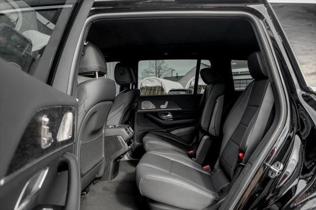 new 2025 Mercedes-Benz GLS 450 car, priced at $92,240