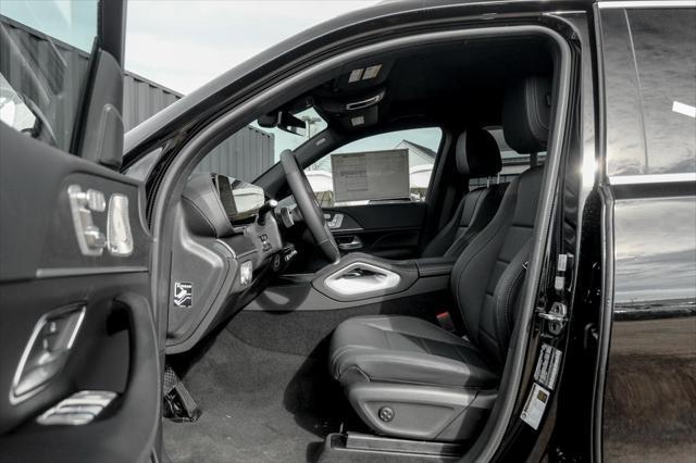new 2025 Mercedes-Benz GLS 450 car, priced at $92,240