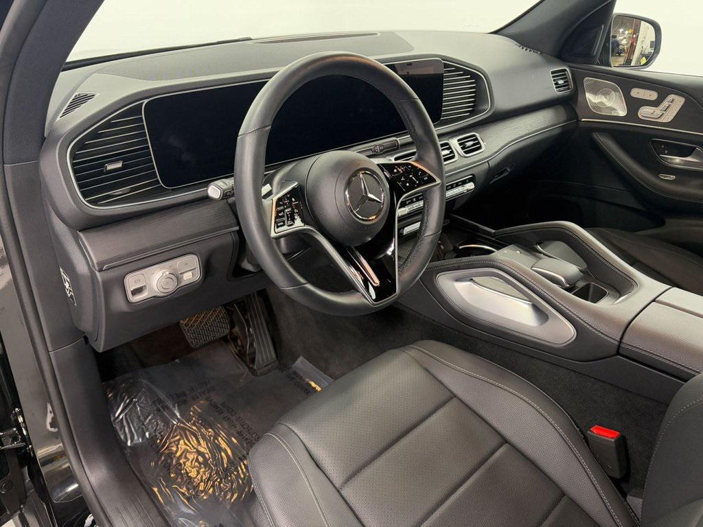 used 2025 Mercedes-Benz GLE 450 car, priced at $68,499