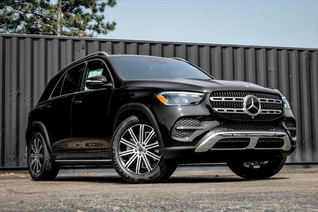 new 2025 Mercedes-Benz GLE 450 car, priced at $80,210