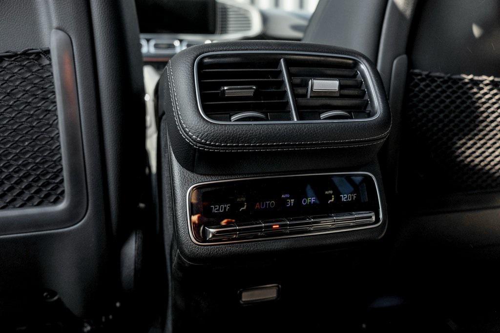 new 2026 Mercedes-Benz GLS 450 car, priced at $100,345