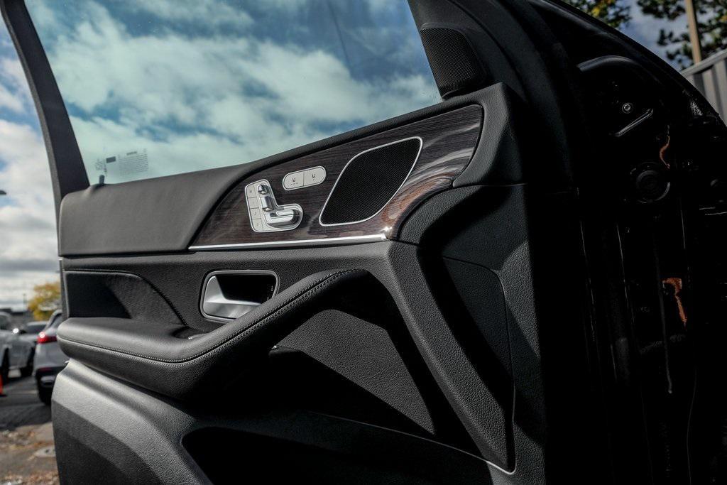 new 2026 Mercedes-Benz GLE 350 car, priced at $67,620