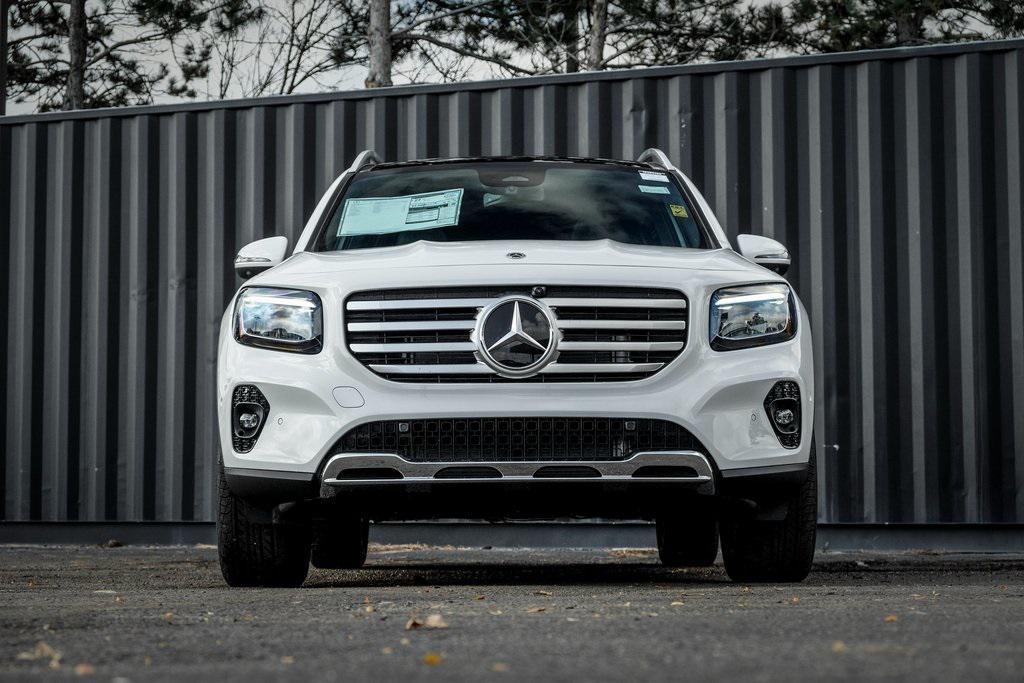 new 2026 Mercedes-Benz GLB 250 car, priced at $52,090