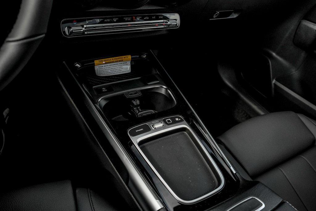 new 2026 Mercedes-Benz GLB 250 car, priced at $52,090