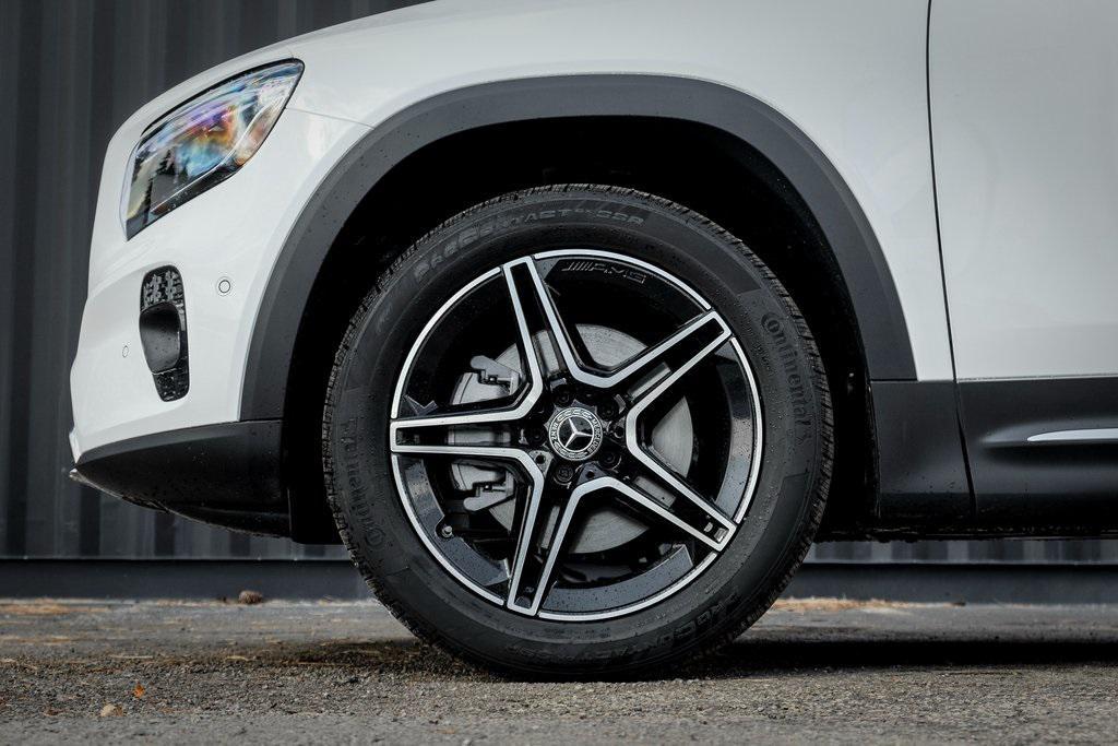 new 2026 Mercedes-Benz GLB 250 car, priced at $52,090