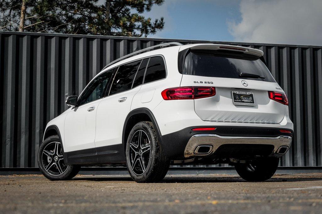 new 2026 Mercedes-Benz GLB 250 car, priced at $52,090