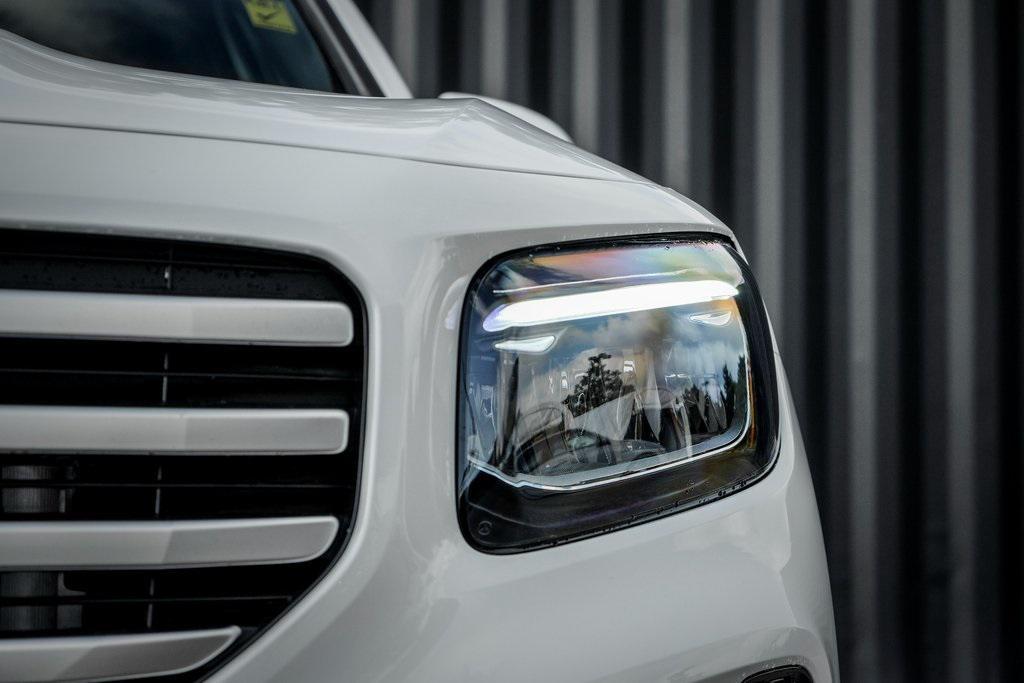 new 2026 Mercedes-Benz GLB 250 car, priced at $52,090