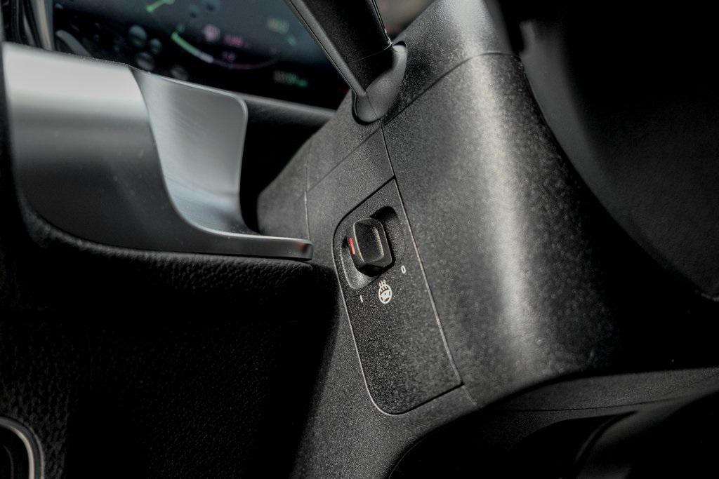 new 2026 Mercedes-Benz GLB 250 car, priced at $52,090