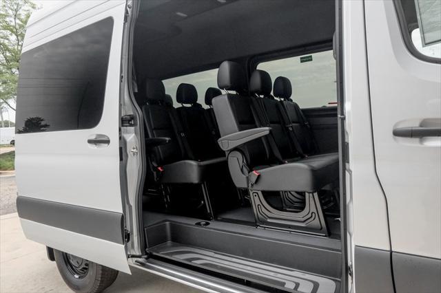 new 2024 Mercedes-Benz Sprinter 2500 car, priced at $73,075