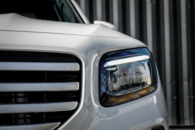 new 2025 Mercedes-Benz GLB 250 car, priced at $49,595