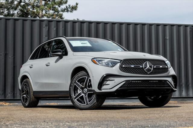 new 2025 Mercedes-Benz GLC 300 car, priced at $63,260