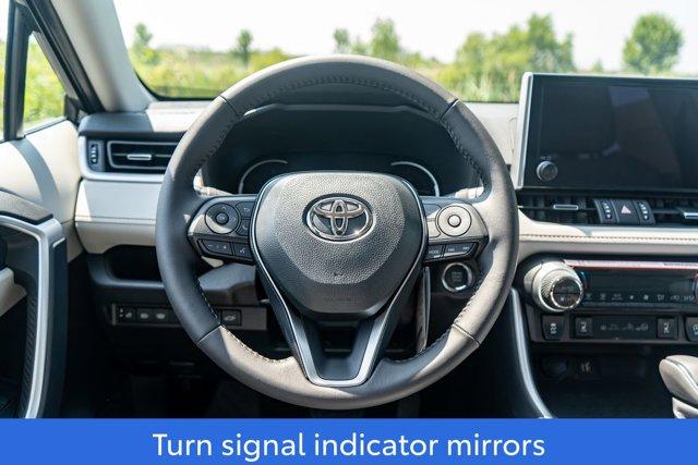 new 2025 Toyota RAV4 car