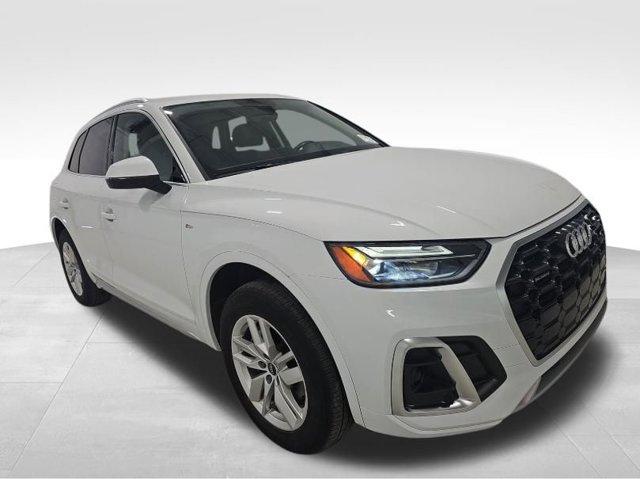 used 2023 Audi Q5 car, priced at $30,990