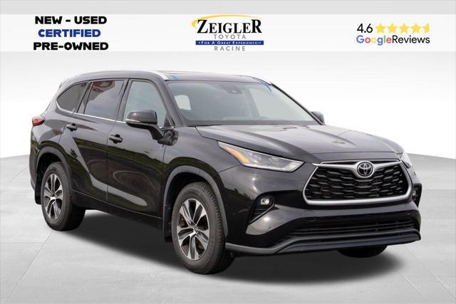 used 2021 Toyota Highlander car, priced at $32,799