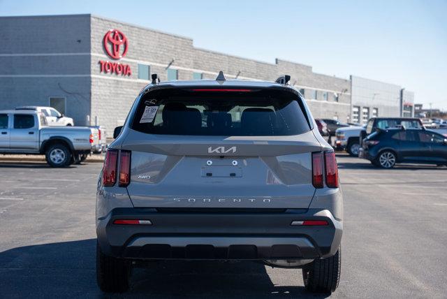 used 2022 Kia Sorento car, priced at $27,990