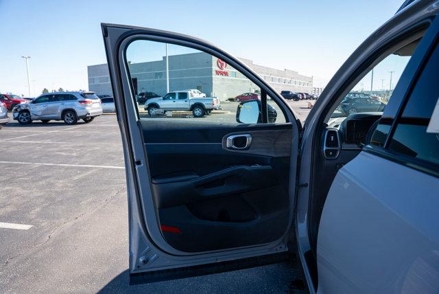 used 2022 Kia Sorento car, priced at $27,990