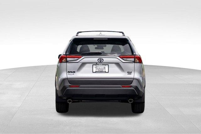new 2025 Toyota RAV4 car, priced at $40,733