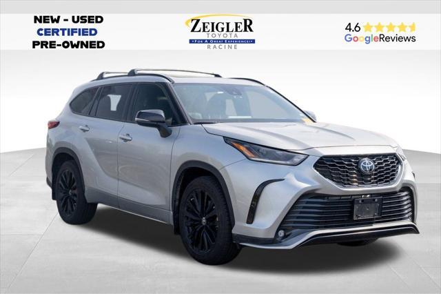 used 2023 Toyota Highlander car, priced at $37,849
