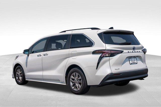 used 2023 Toyota Sienna car, priced at $40,797